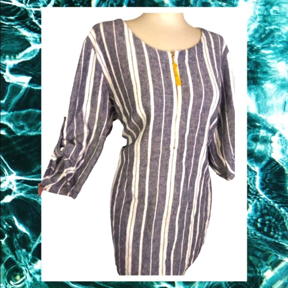 🌺{EllenTracy} Blue & white striped tunic top